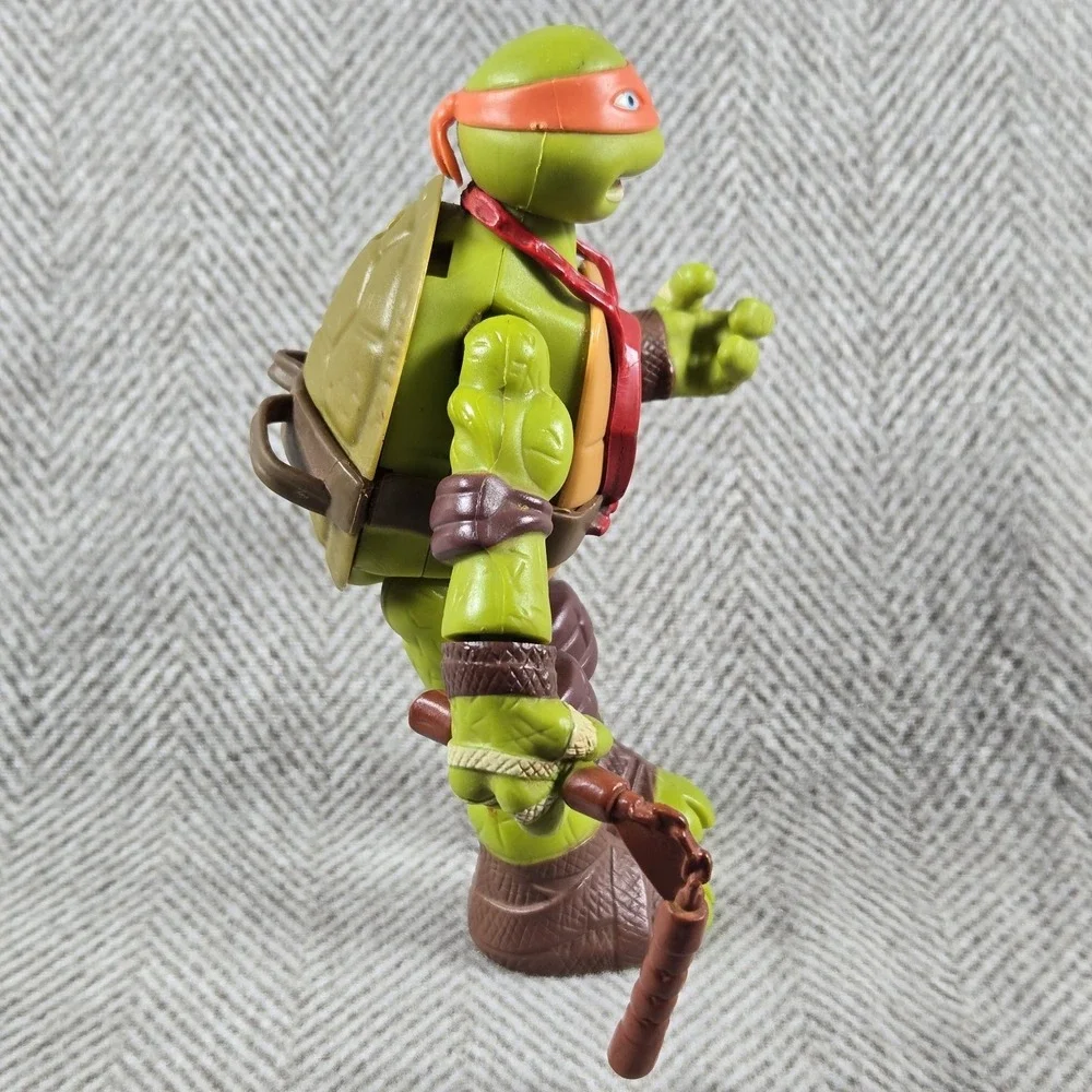 2015 Playmates TMNT Hand To Hand Fighters‎ Michelangelo 6inch Action Figure